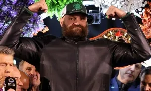 Fury nặng hơn Usyk gần 25 kg